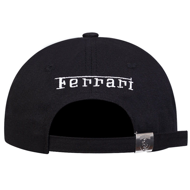 Nón Lưỡi Trai Thể Thao In Logo Ferrari