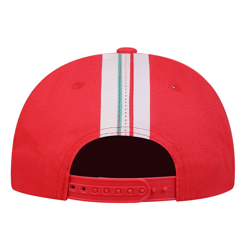 Nón Lưỡi Trai Thể Thao In Logo Ferrari