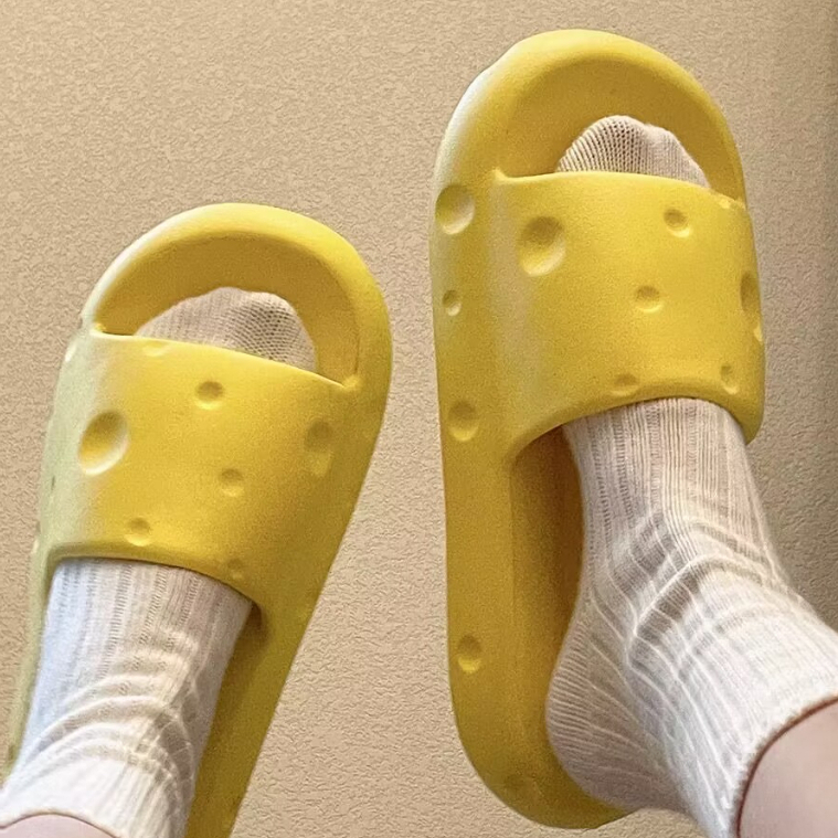 Cosy_Zone dép kiểu nữ đi chơi dép bánh mì thoáng khí  Mềm Mại Chống Trượt 2023NEW MAR2105