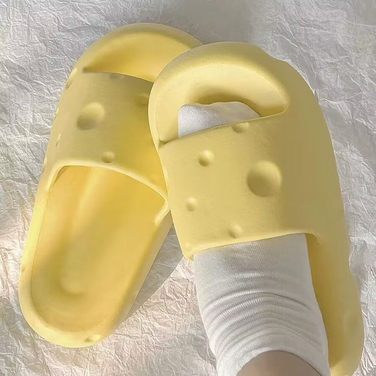 Cosy_Zone dép kiểu nữ đi chơi dép bánh mì thoáng khí  Mềm Mại Chống Trượt 2023NEW MAR2105