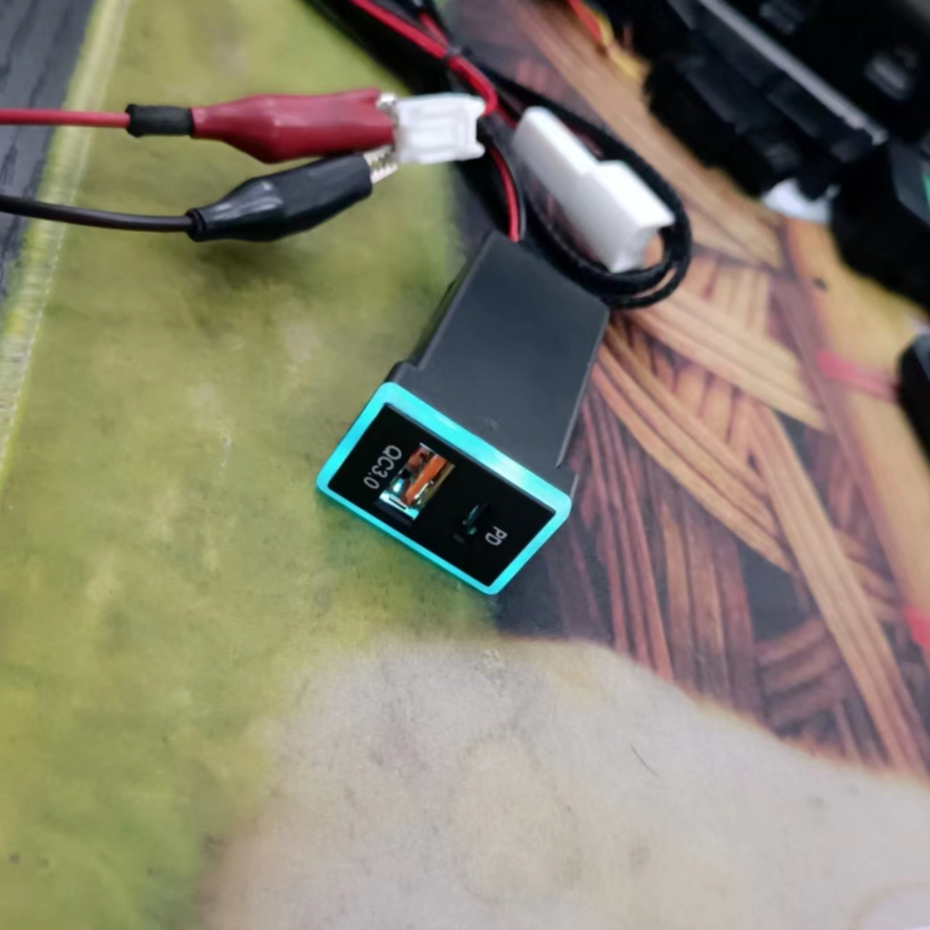 Tẩu Sạc Nhanh QC 3.0 USB PD Type-C 12V Có Đèn LED Báo Hiệu Dành Cho Ô Tô Toyota