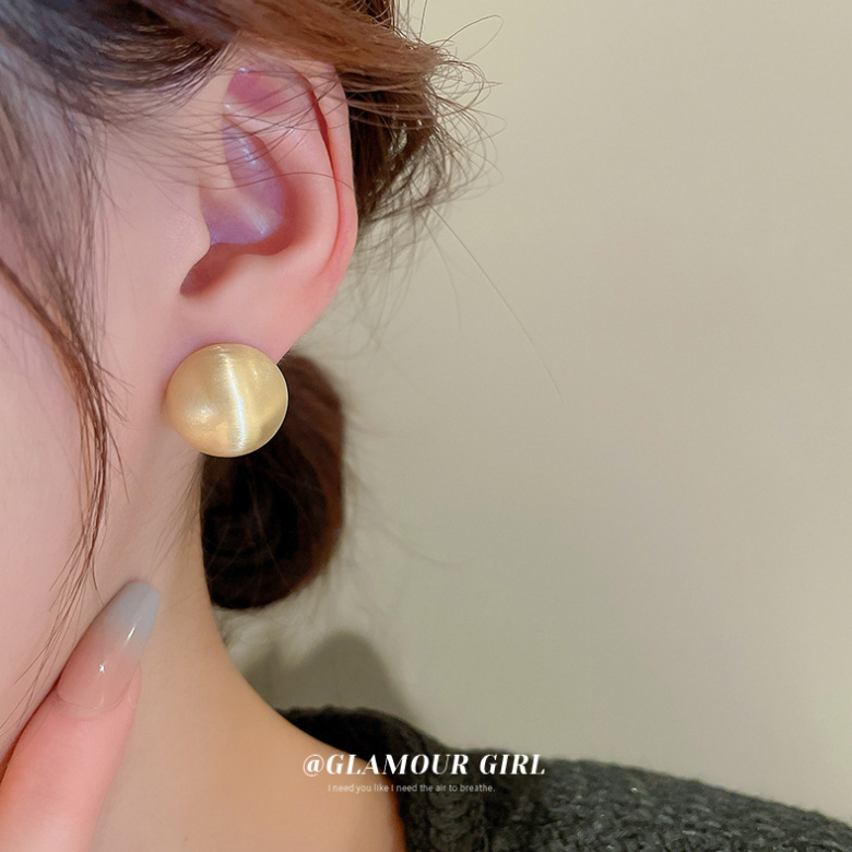 Bông Tai Kim Loại Hình Bán Nguyệt Đơn Giản Thời Trang Cao Cấp / Khuyên Tai