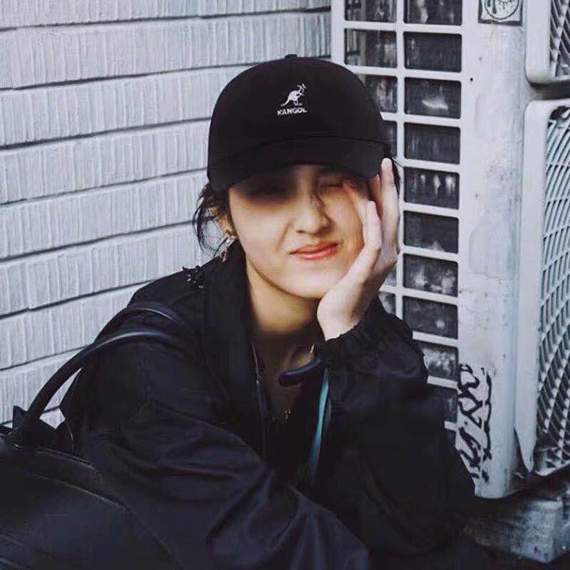 Mũ Beret Kangaroo Đen Phong Cách Retro Cho Nam Nữ