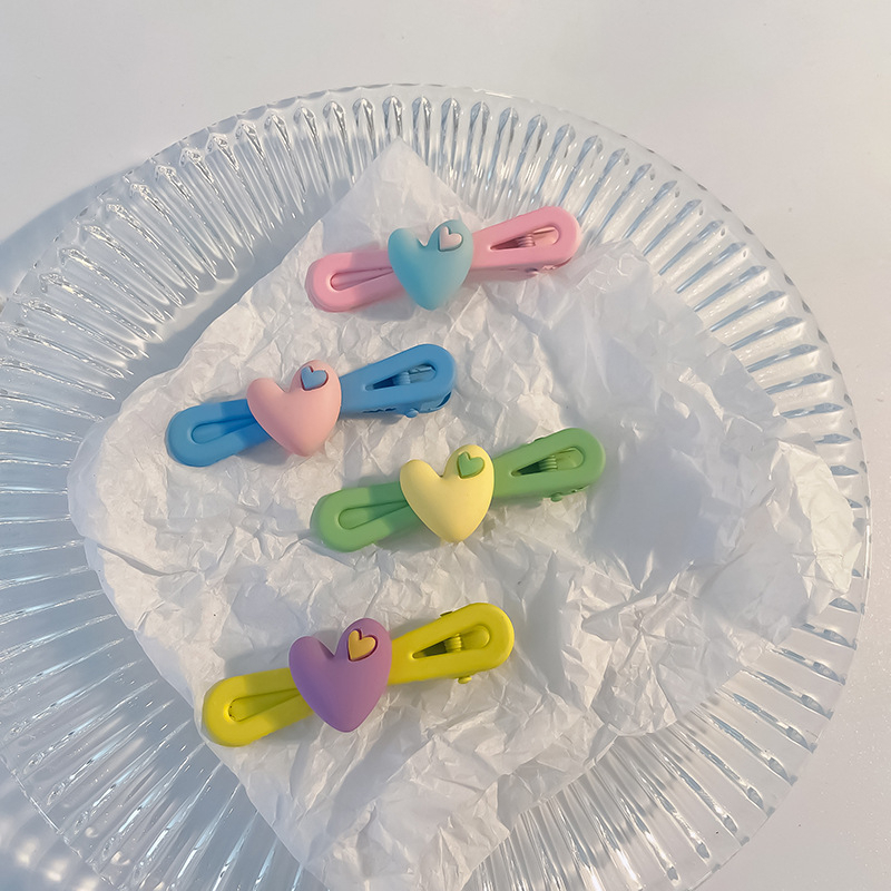 Kẹp Tóc Ba Chiều Hình Trái Tim Ba Chiều Màu Sắc Ngọt Ngào Thời Trang 2023 Dành Cho Bạn Nữ