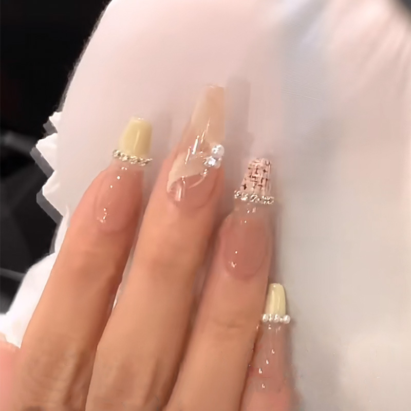 Bộ 24 Móng Tay Giả Hình Ruy Băng Màu Sắc nude Đính Đá Xinh Xắn Chống Thấm Nước Dùng Trang Trí Móng Nghệ Thuật