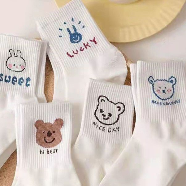 Tất Cổ Trung Họa Tiết Gấu Dễ Thương Thoải Mái Thời Trang Xuân Hè Cho Nữ