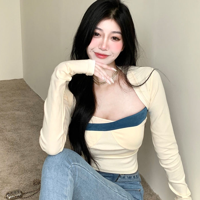 Áo thun COZOK tay dài cổ vuông form ôm phối màu tương phản thời trang