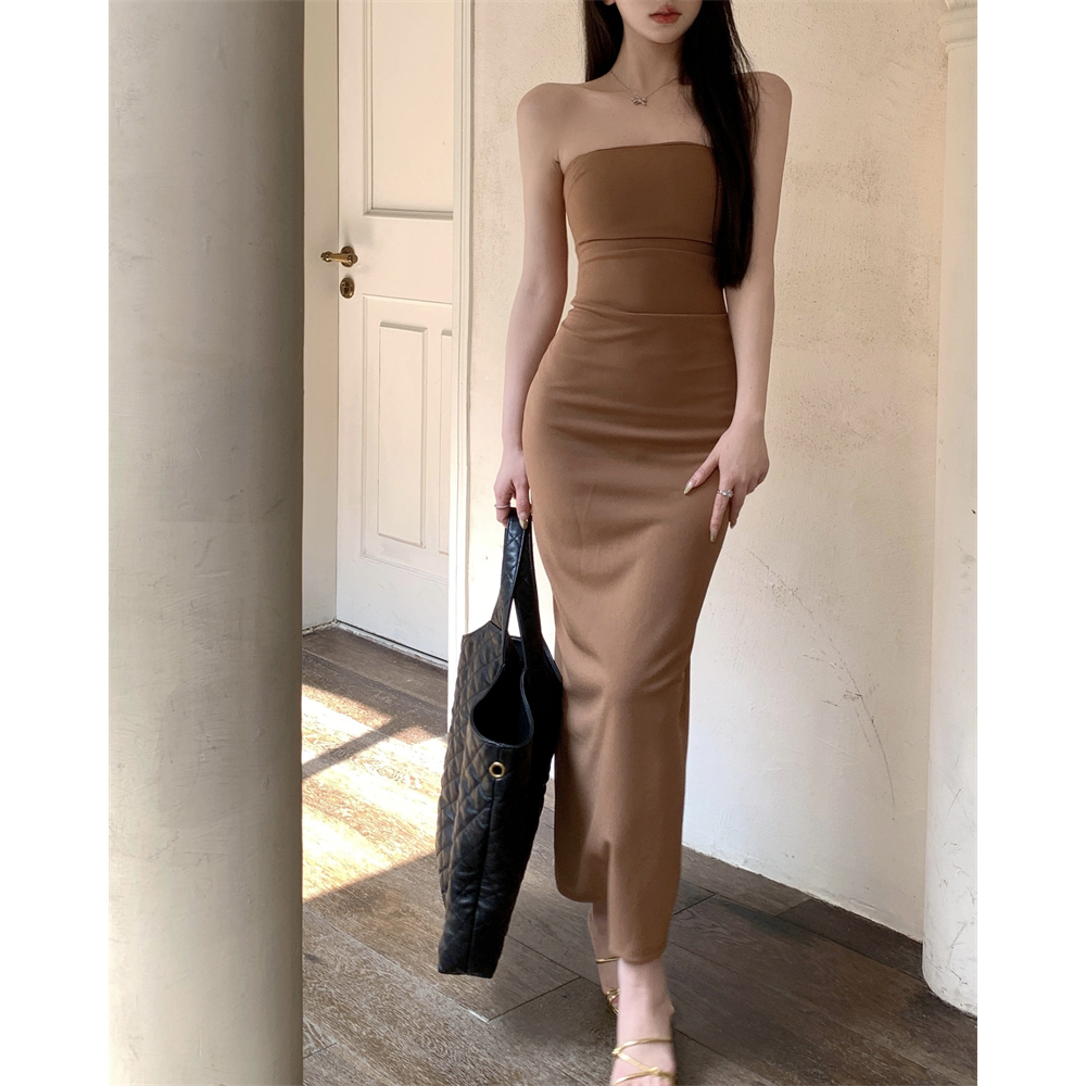 Đầm Nữ Trễ Vai Dài Qua Gối Thời Trang Quyến Rũ