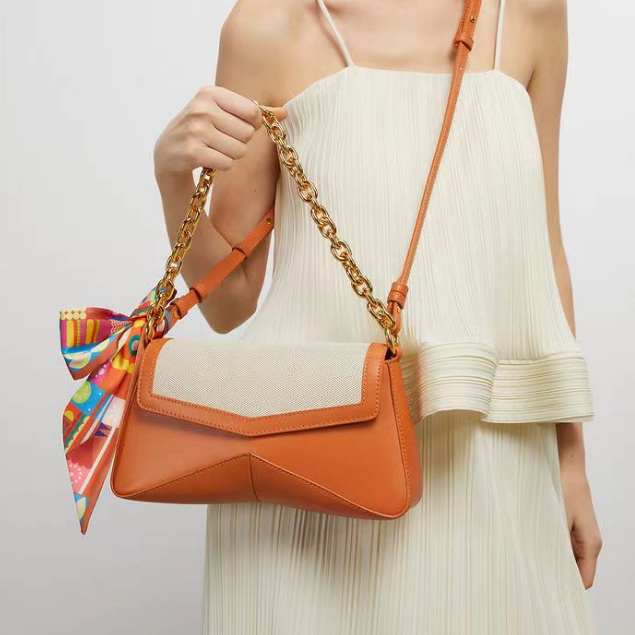 Túi Xách Charles & Keith Phong Cách Thời Trang 2023 Dành Cho Nữ