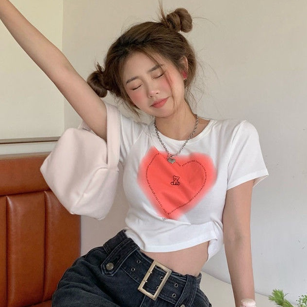 Áo Thun Ngắn Tay Dáng Ôm In Họa Tiết Trái Tim Xinh Xắn Kiểu Hàn Quốc COZOK