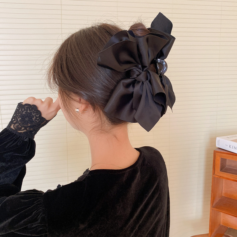 Kẹp Tóc Nơ Vải Satin Kiểu Retro Pháp Dễ Thương