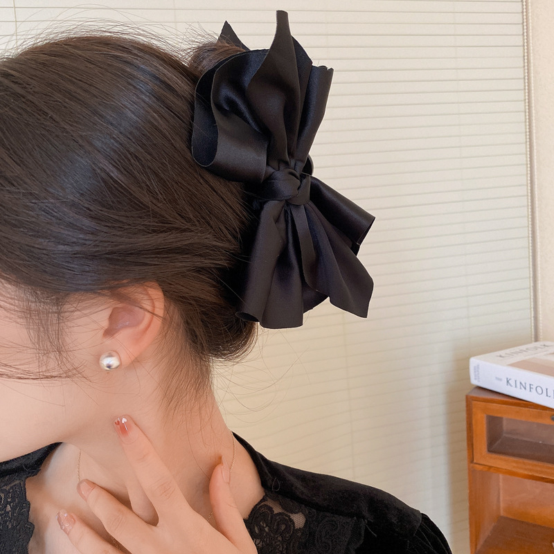 Kẹp Tóc Nơ Vải Satin Kiểu Retro Pháp Dễ Thương