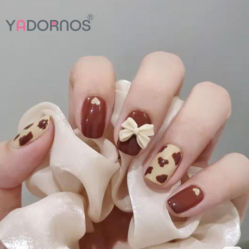 Set 24 móng tay giả YADORNOS dáng ngắn tông màu nâu tháo rời được phong cách ngọt ngào xinh xắn thời trang