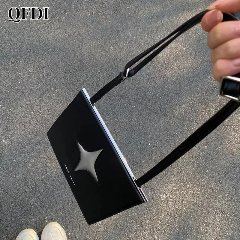 QFDI Túi Xách Đeo Vai Khối Lập Phương Đường Nhỏ Màu Đen Thiết Kế Ngôi Sao Nóng Bỏng Phong Cách Nước Ngoài Thời Trang Mới niche