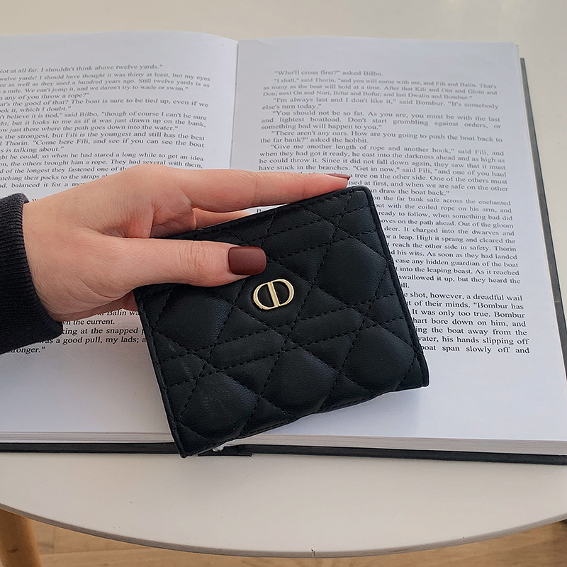 Hàng Có Sẵn Ví Ngắn Siêu Mỏng Thêu Chỉ Đính Kim Cương Phong Cách Hàn Quốc Đơn Giản Dễ Phối Đồ