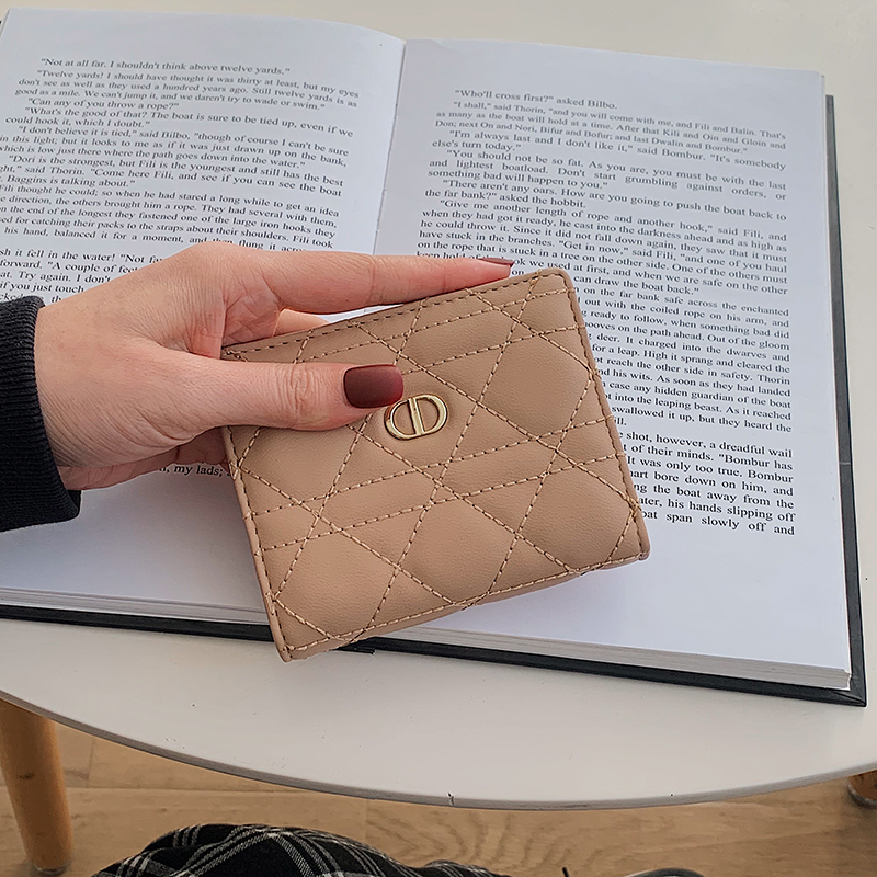 Hàng Có Sẵn Ví Ngắn Siêu Mỏng Thêu Chỉ Đính Kim Cương Phong Cách Hàn Quốc Đơn Giản Dễ Phối Đồ