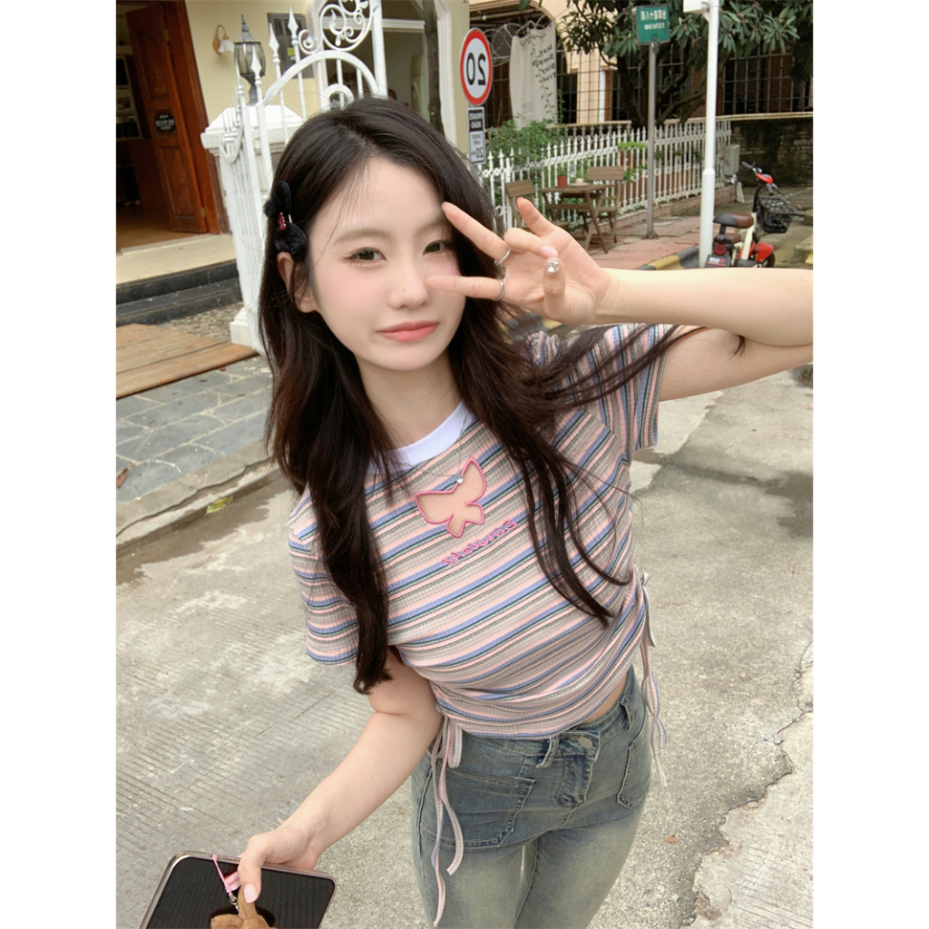 Áo Thun Croptop Tay Ngắn Dáng Ôm Họa Tiết Kẻ Sọc Phối Dây Rút Thời Trang Cho Nữ