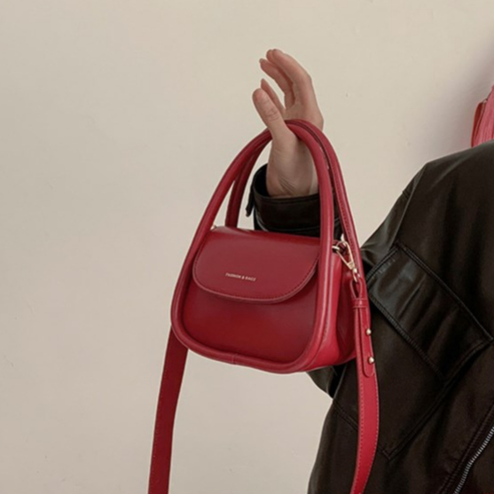 Túi Đeo Vai Thiết Kế Xinh Xắn Thời Trang Dành Cho Nữ