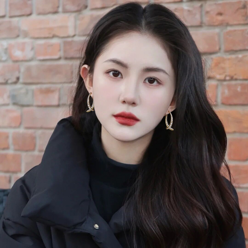 Bông Tai Cong Hình Chữ Thập Đính Đá Lấp Lánh Phong Cách Hàn Quốc Cho Nữ