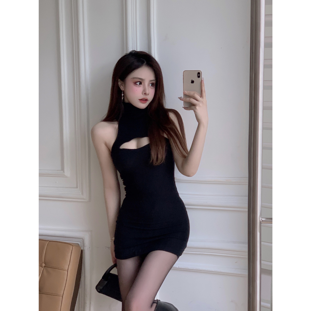 Đầm không tay dáng ôm Cổ Cao Thiết Kế Hở Lưng Quyến Rũ