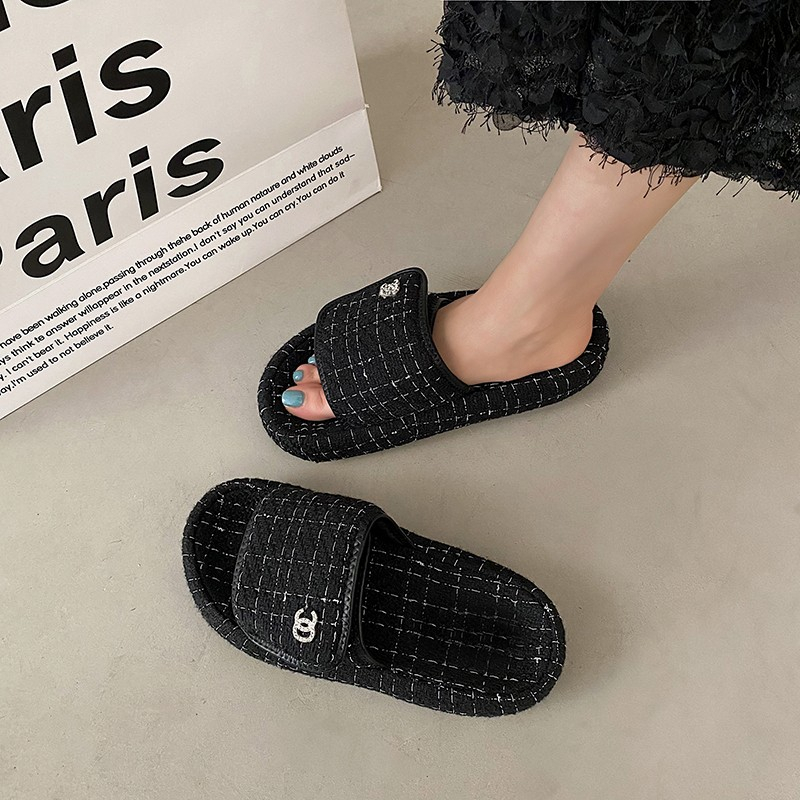 Dép Quai Ngang Đế Bằng Họa Tiết Kẻ Sọc Thời Trang Mùa Hè 2023 Mới Cho Nữ