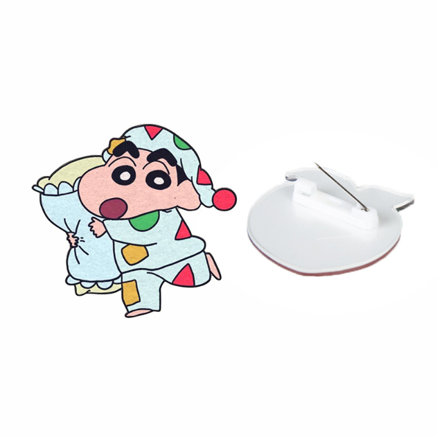 Ghim Cài Áo Hình Cậu Bé Bút Chì Shin-Chan Dễ Thương