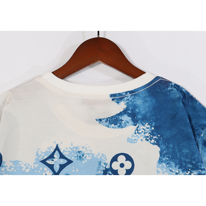 Áo Thun cotton Tay Ngắn Cổ Tròn In Họa Tiết LV Thời Trang unisex