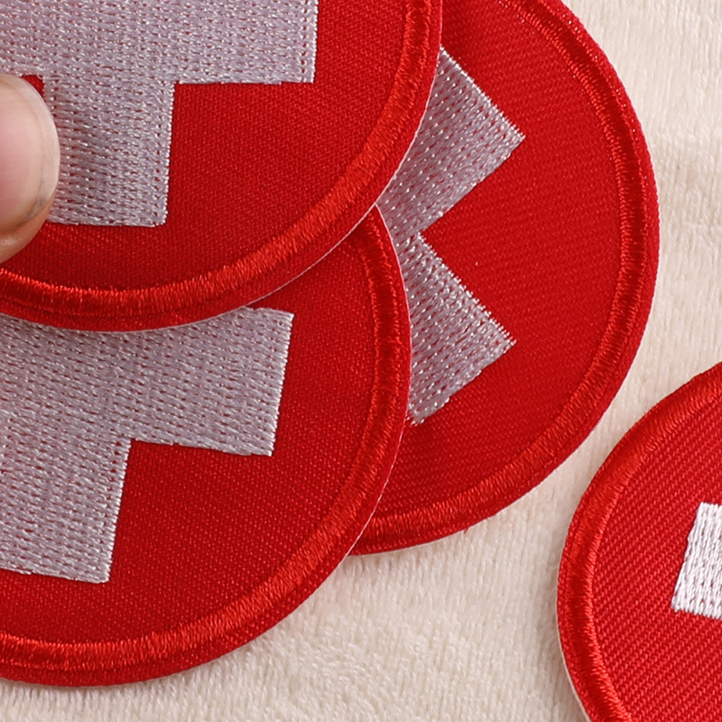 Miếng Dán Ủi Thêu Họa Tiết Hoạt Hình Tròn / Chữ Thập DIY