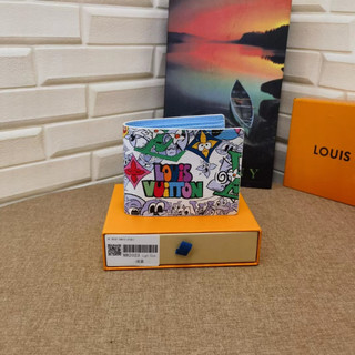 Ví Louis Vuitton LVM82023 Dáng Ngắn Thời Trang Sang Trọng Cho Nam