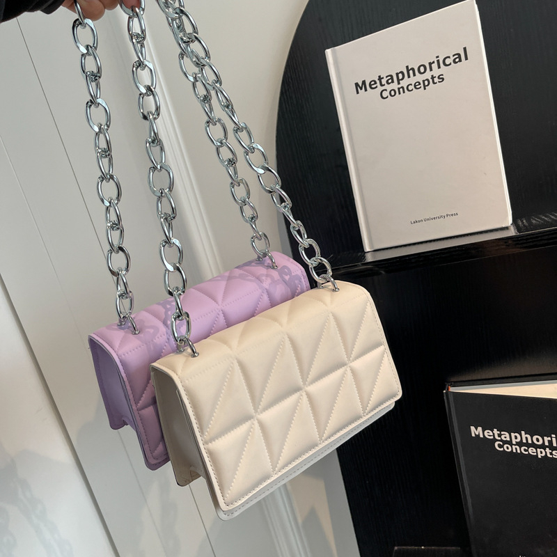 Túi đeo chéo IELGY thời trang nữ sang trọng