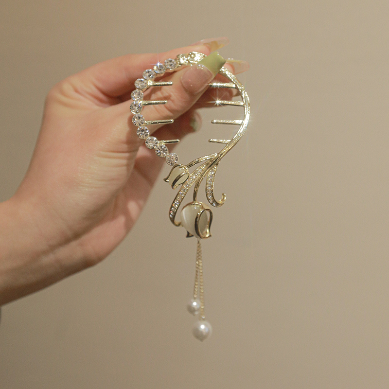 Kẹp Tóc Bằng Hợp Kim Đính Kim Cương Giả Phối Tua Rua Phong Cách Cổ Điển Kiểu Mới