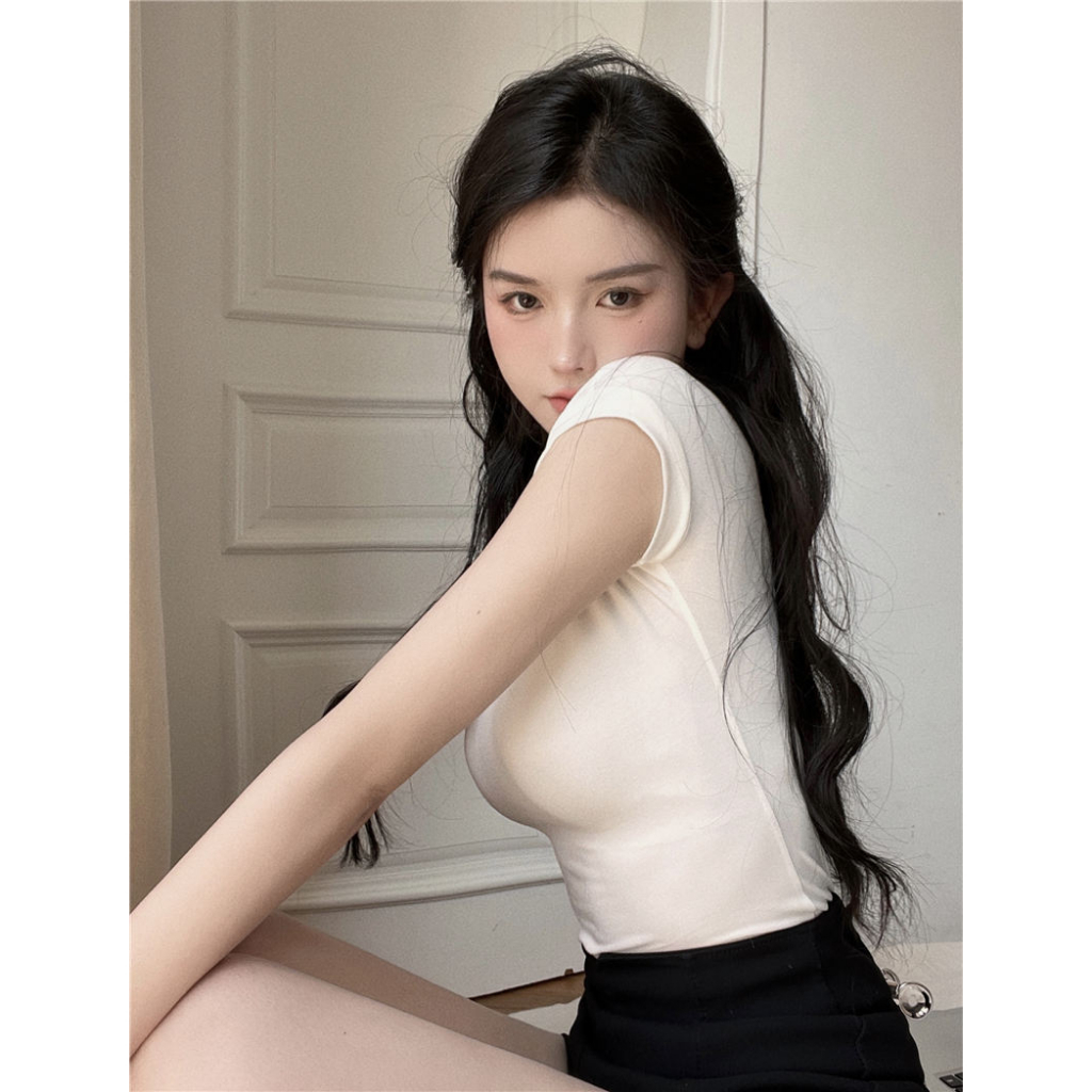 Áo Thun Tay Ngắn Cổ Cao Dáng Ôm Thời Trang Hàn Quốc Quyến Rũ Cho Nữ