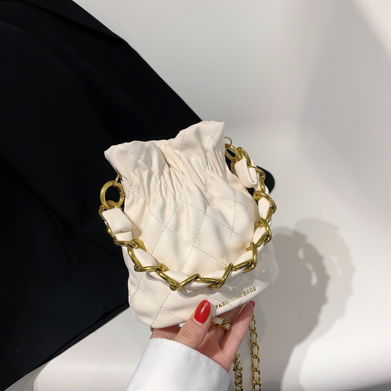 Túi Đeo Chéo Dây Xích Đính Kim Cương Dễ Phối Đồ Thời Trang Cho Nữ