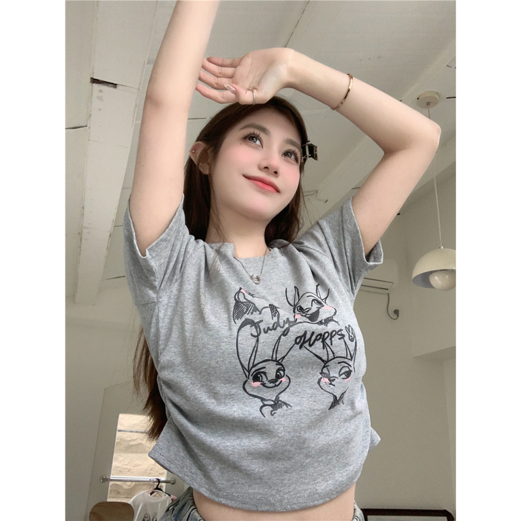Lalisas Áo Croptop Xếp Ly Ôm Dáng Tay Cộc Thiết Kế Không Đều In Hình Thỏ Thời Trang Quyến Rũ Cho Nữ