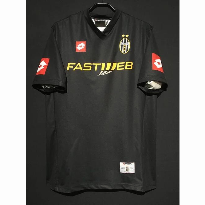 Áo Thun Bóng Đá Phong Cách Đội Juventus Mùa Giải 2001 / 2002