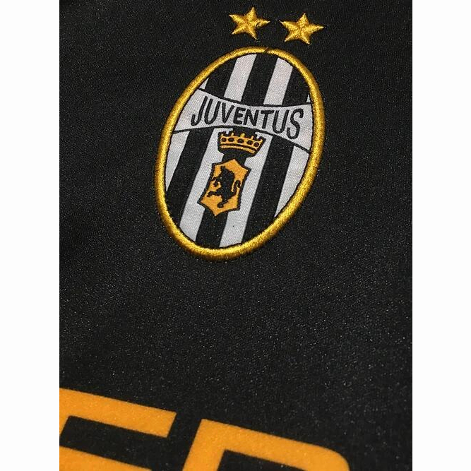 Áo Thun Bóng Đá Phong Cách Đội Juventus Mùa Giải 2001 / 2002