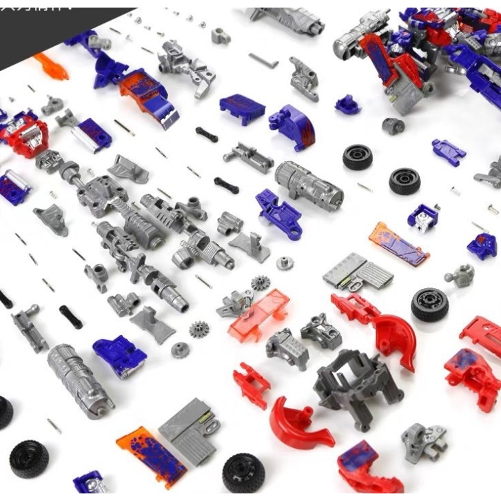 ● Robot lắp ráp biến hình từ Siêu nhân thành Ô tô và Rồng - Optimus Prime