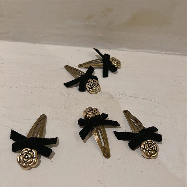 Kẹp Tóc Nơ Nhung Đen Phong Cách retro Xinh Xắn Cho Nữ