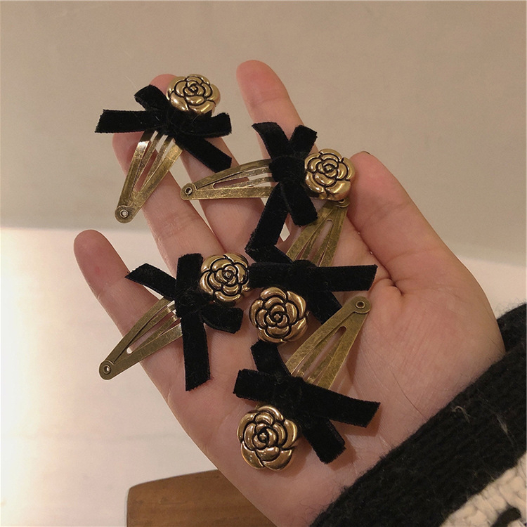 Kẹp Tóc Nơ Nhung Đen Phong Cách retro Xinh Xắn Cho Nữ