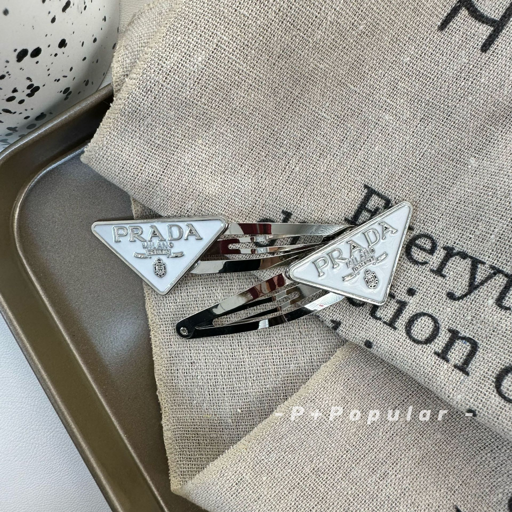 Kẹp Tóc Hình Tam Giác In Chữ Phong Cách Hàn Quốc Sang Trọng Cho Nữ