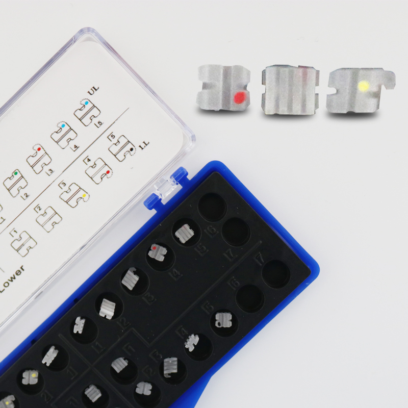 Giá Đỡ Chỉnh Hình Roth / MBT 3Hook 345 Móc Bằng Sứ Orthodontic Ceramic Bracket