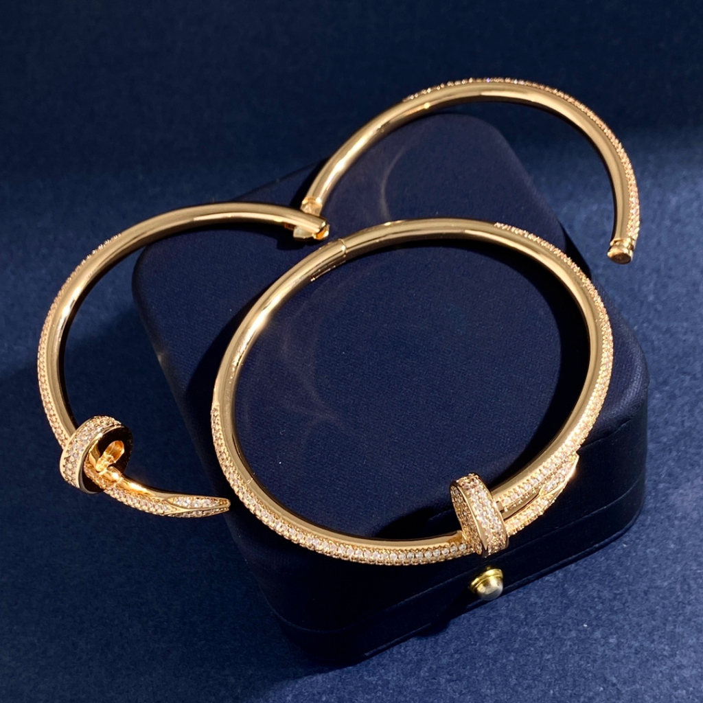Vòng Tay Mạ Vàng 18K Đính Đá Sang Trọng
