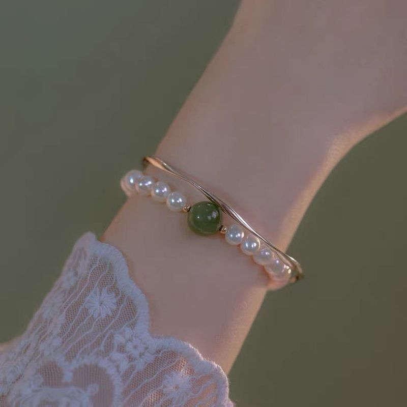 Vòng Tay Thiết Kế Tinh Xảo Sang Trọng Phong Cách Retro