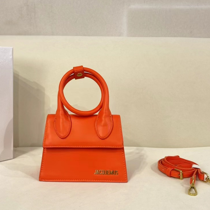 Túi Đeo Chéo JACQUEMUS Chất Liệu Da Thật 100% Thời Trang Cho Nữ