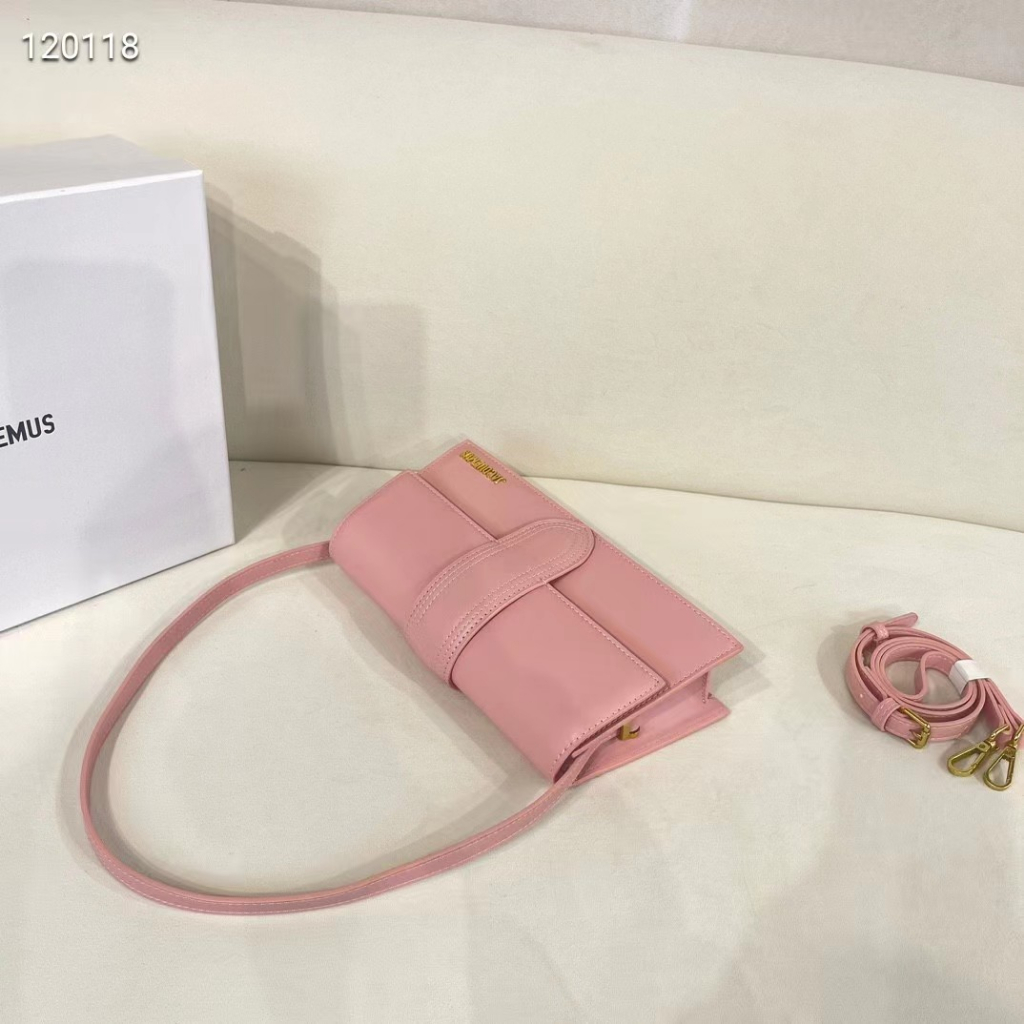 Túi Đeo Chéo JACQUEMUS Chất Liệu Da Thật 100% Thời Trang Cho Nữ