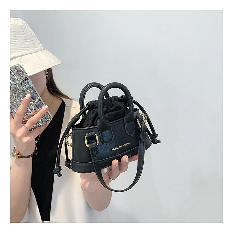 Túi Xách Đeo Vai Phong Cách Thời Trang Phương Tây Mới 2022 Cho Nữ