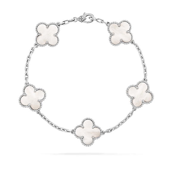 Vòng Đeo Tay Hình Cỏ Bốn Lá Màu Trắng / Vàng / Bạc 15mm-19cm