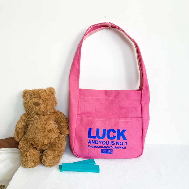 Túi Đeo Vai Vải Canvas In Chữ May Mắn Màu Tương Phản Phong Cách Hip Hop Thời Trang 2023