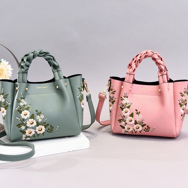 Túi Xách Nữ Thời Trang Mới 2023