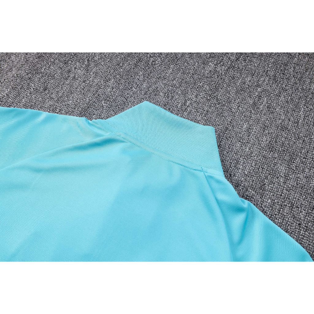 Áo Khoác Bóng Đá Trẻ Trung Năng Động Cho Nam Giới Có Size 22-23
